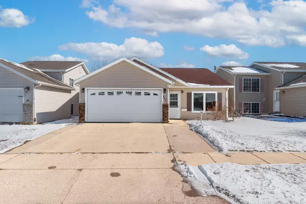 804 51st Street S, Fargo, ND 58103