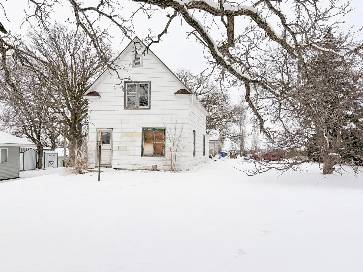 522 E Central Street, Detroit Lakes, MN 56501 - #1