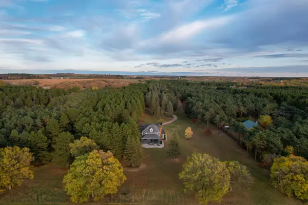 41221 474th Avenue, Perham, MN 56573