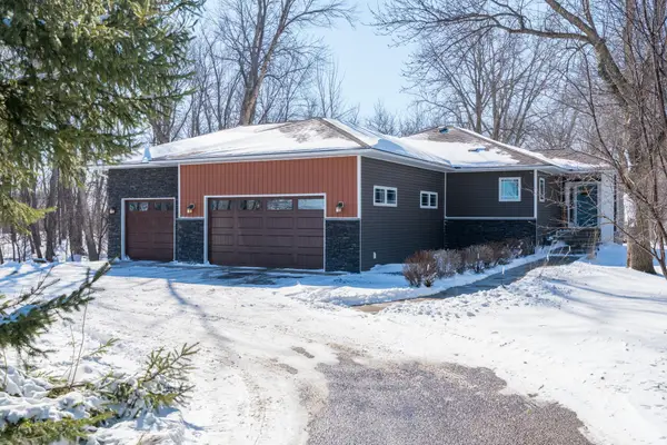 2711 Hoffman Road, Mankato, MN 56001