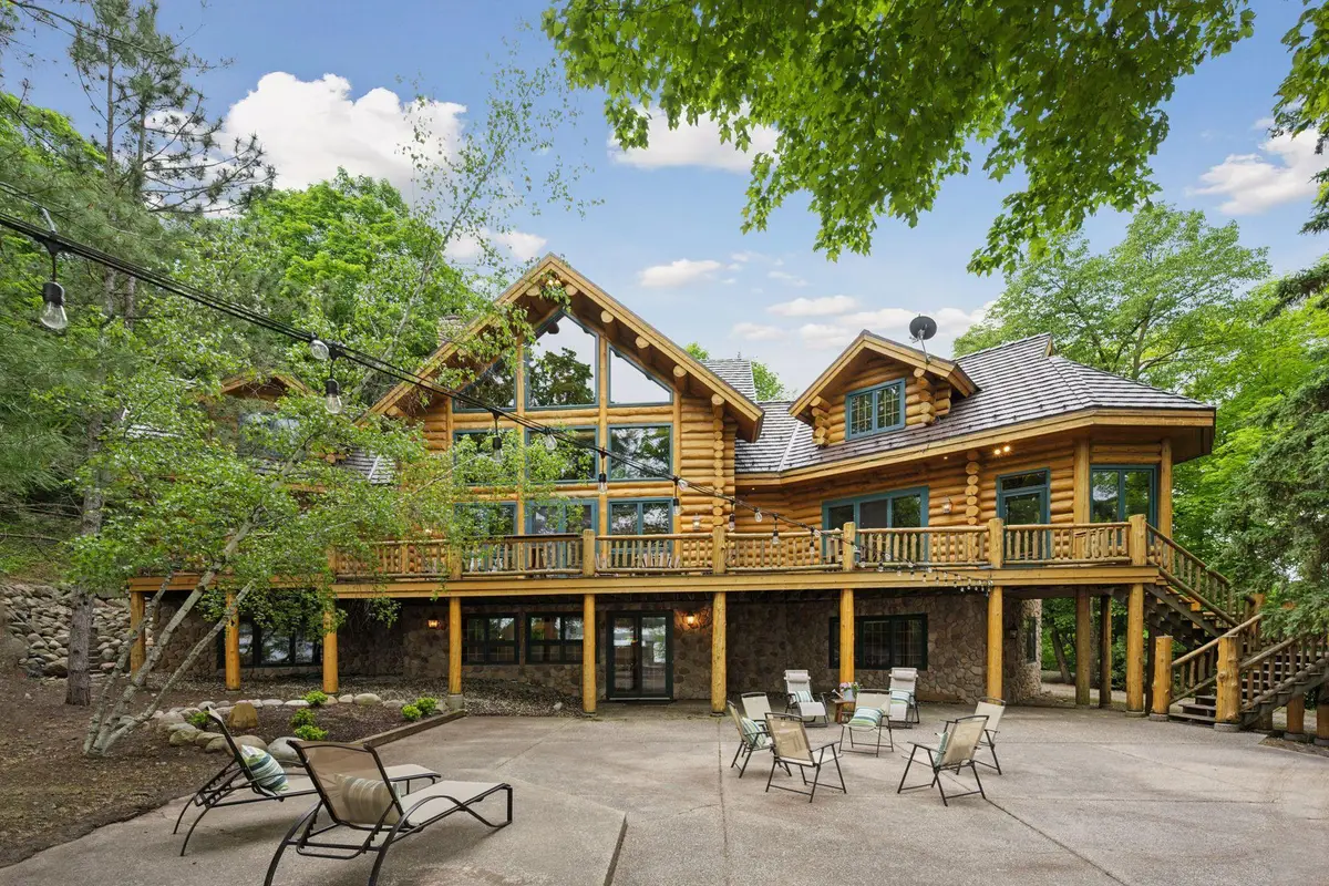 6070 Pilger Avenue Nw, Annandale, MN 55302 - #1