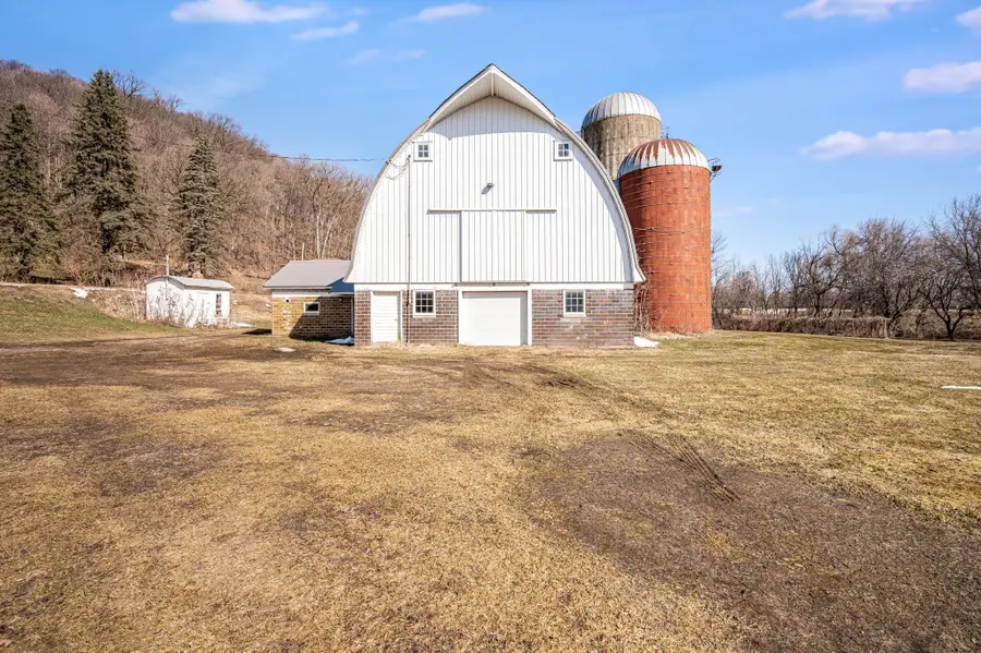 48050 Old River Bluff Road, Saint Peter, MN 56082 - #3