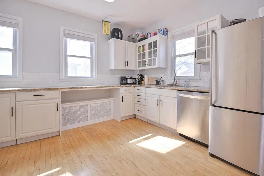 722 9th Avenue N, Fargo, ND 58102 - #3