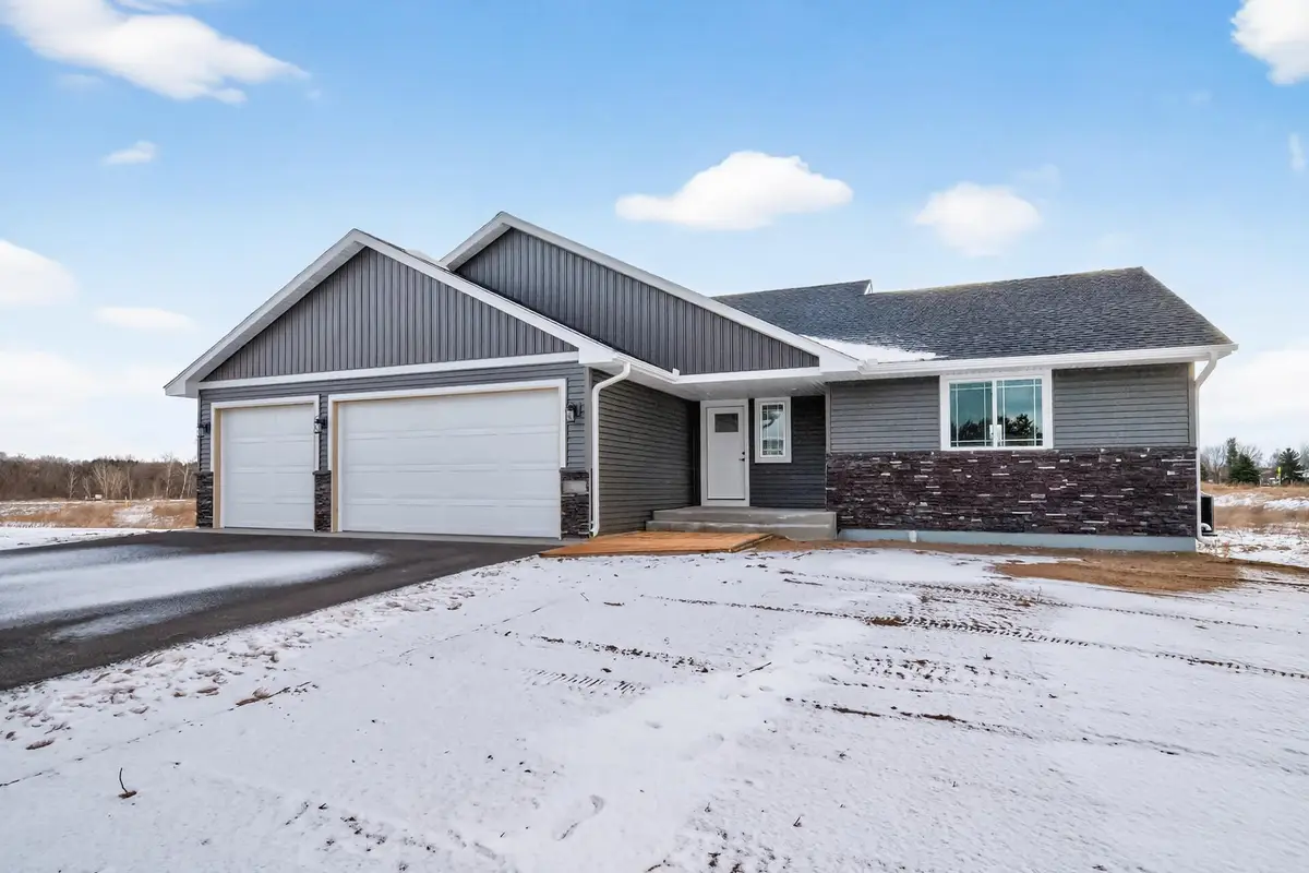 38639 Hawthorne Avenue, North Branch, MN 55056 - #1