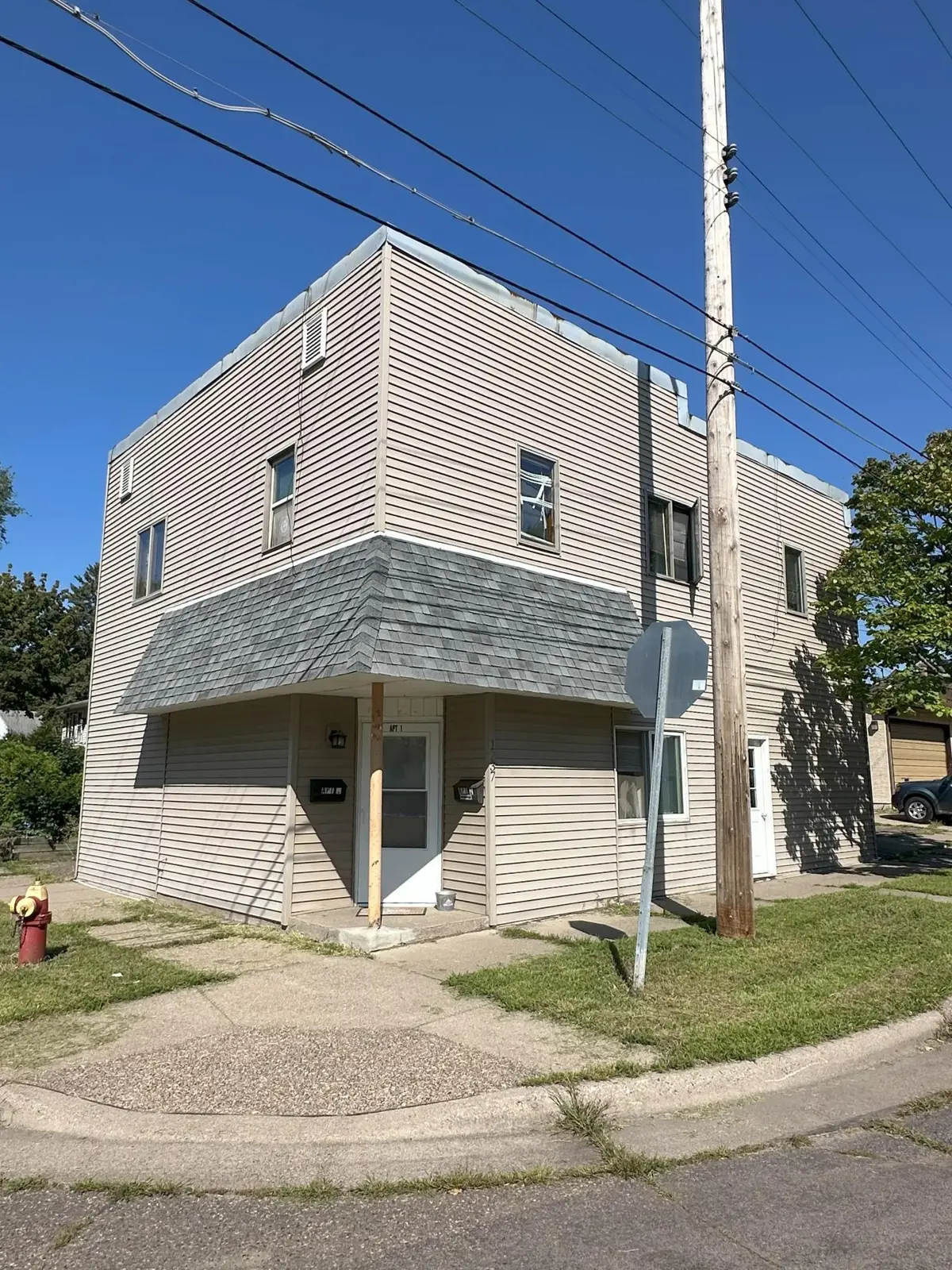 1237 5th Street E, Saint Paul, MN 55106 - #1