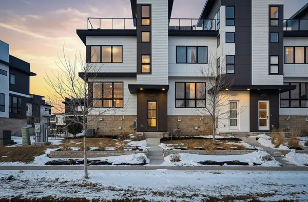 5013 162nd Street W, Lakeville, MN 55044