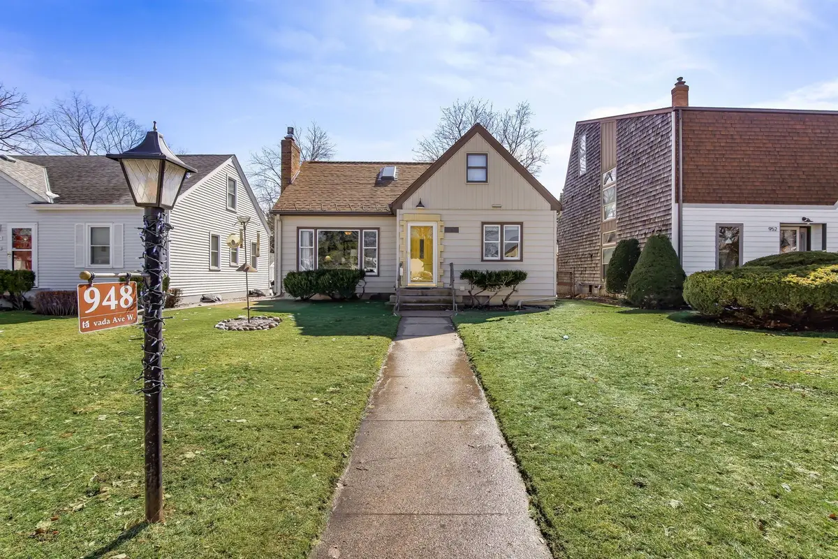 948 Nevada Avenue W, Saint Paul, MN 55117 - #1