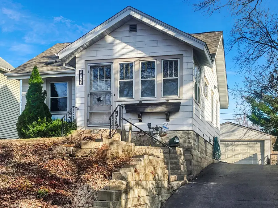 1179 Minnehaha Avenue W, Saint Paul, MN 55104 - #2