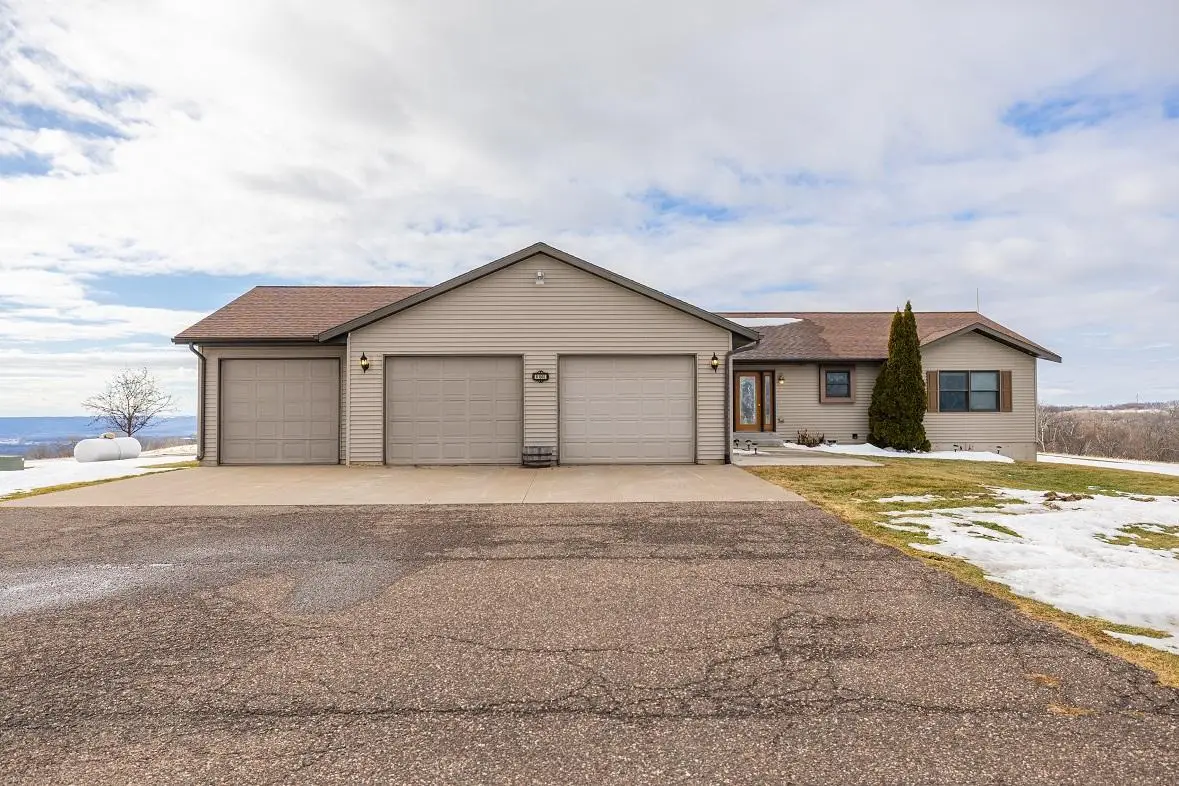 W1660 Maplewood Lane, Alma, WI 54610 - #1