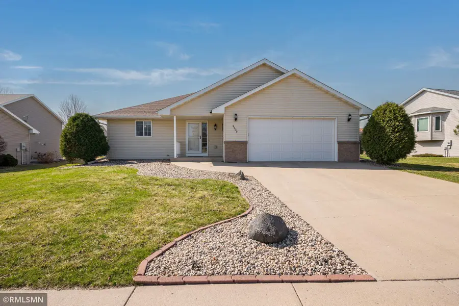 2209 Aspen Lane, North Mankato, MN 56003 - #2