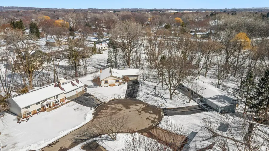 18830 Pheasant Circle, Eden Prairie, MN 55346 - #2