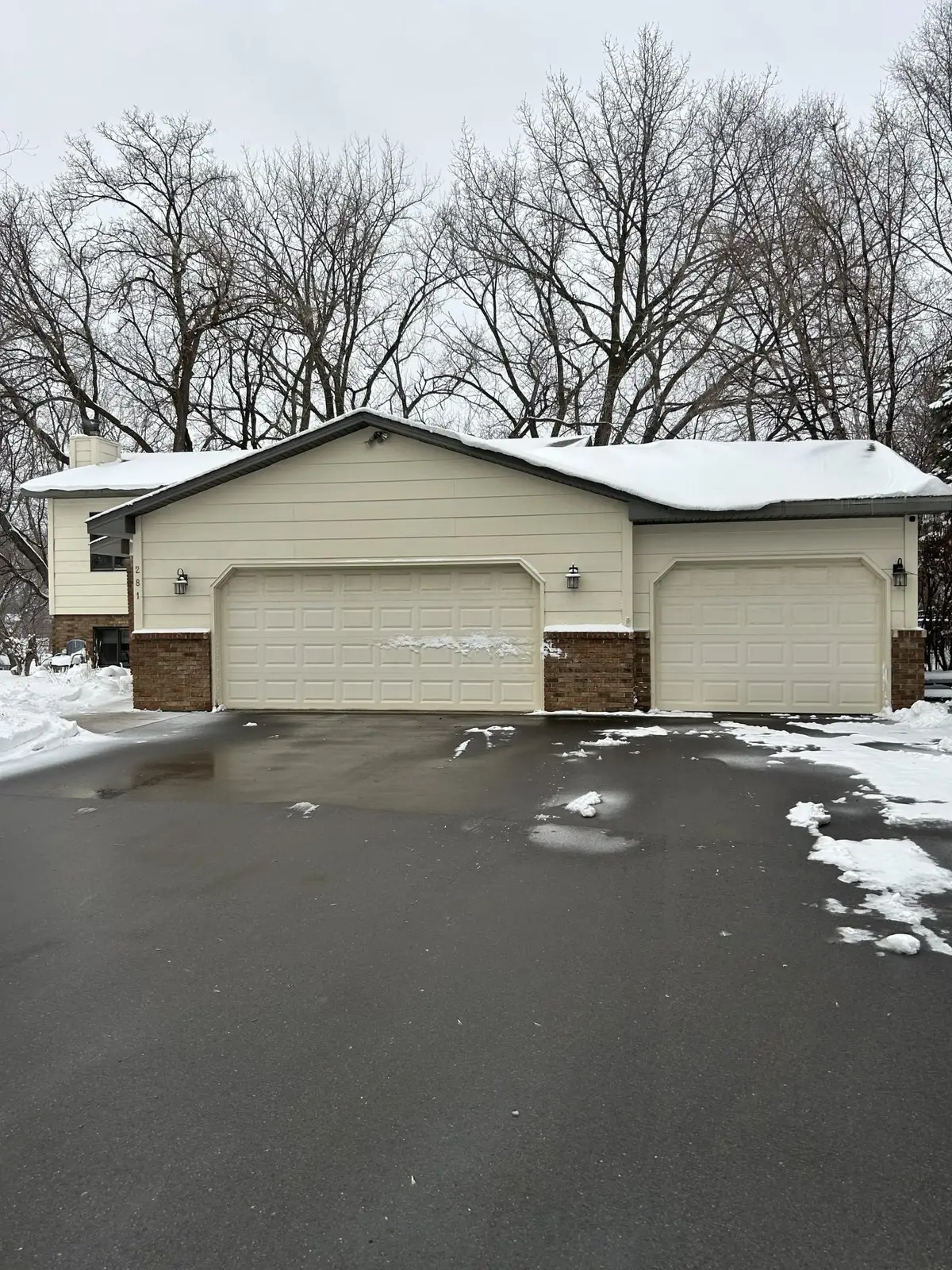 281 Woodridge Drive, Vadnais Heights, MN 55127 - #1