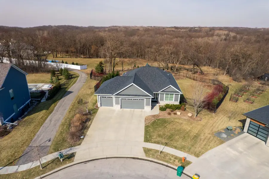 2482 Fieldstone Road Sw, Rochester, MN 55902 - #2