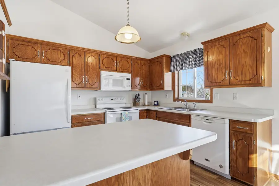 403 Gumtree Street Ne, Saint Joseph, MN 56374 - #3