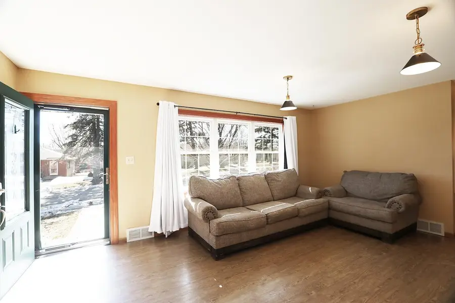 811 N 7th Street, Virginia, MN 55792 - #3