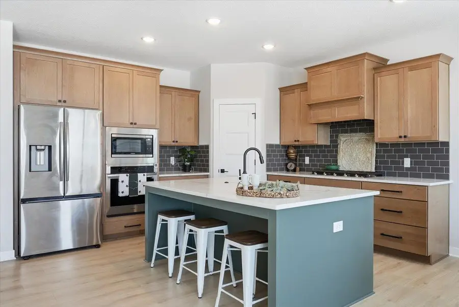 634 Elizabeth Way, Hudson, WI 54016 - #2