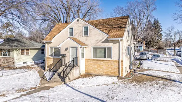 1601 Buchanan Street Ne, Minneapolis, MN 55413