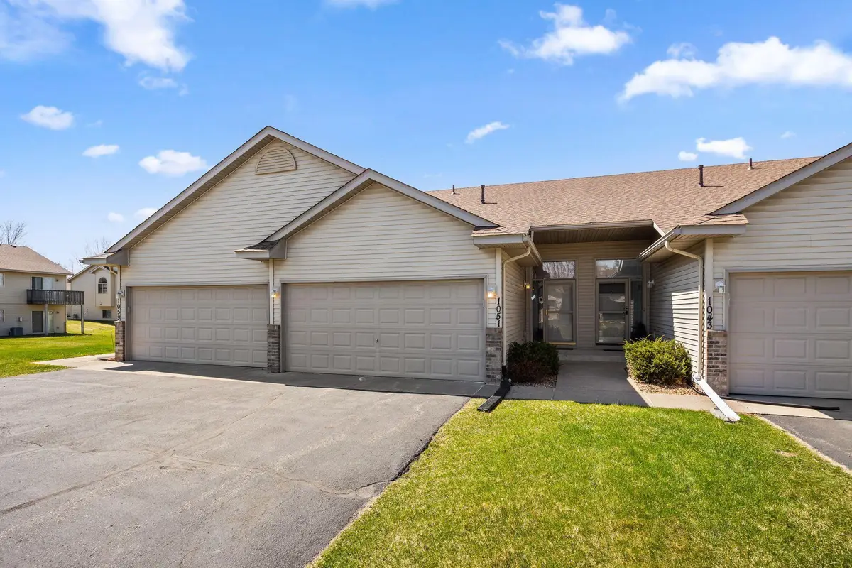 1051 Honeysuckle Lane Se, Cambridge, MN 55008 - #1