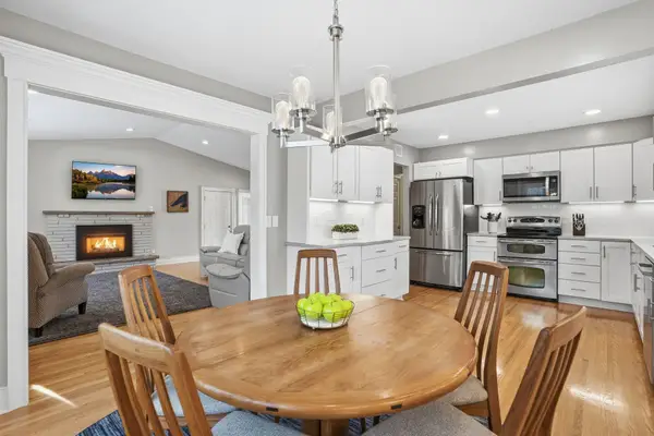 10666 Utica Road, Bloomington, MN 55437