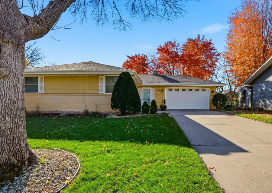 10666 Utica Road, Bloomington, MN 55437 - #3