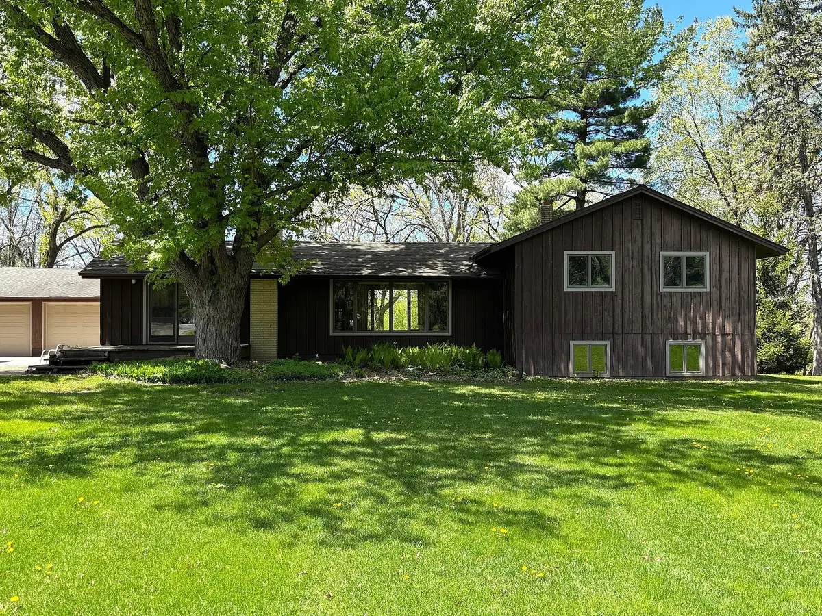 1447 Sterling Street S, Maplewood, MN 55119 - #1