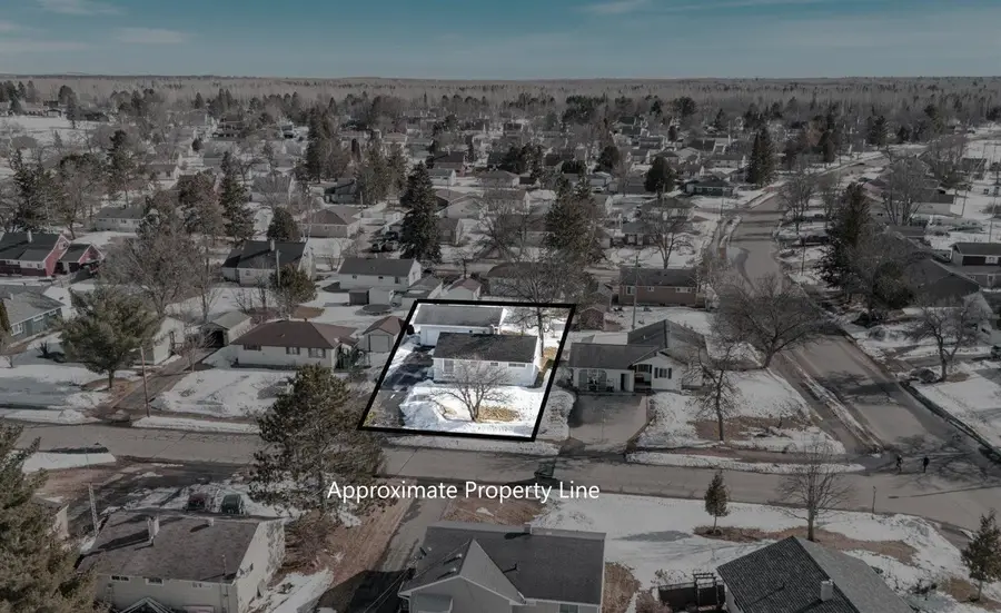 204 Brandon Road, Hoyt Lakes, MN 55750 - #2