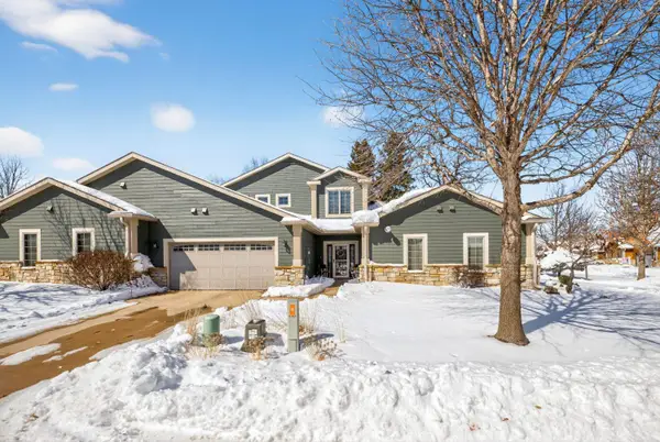 671 Panorama Circle Nw, Rochester, MN 55901