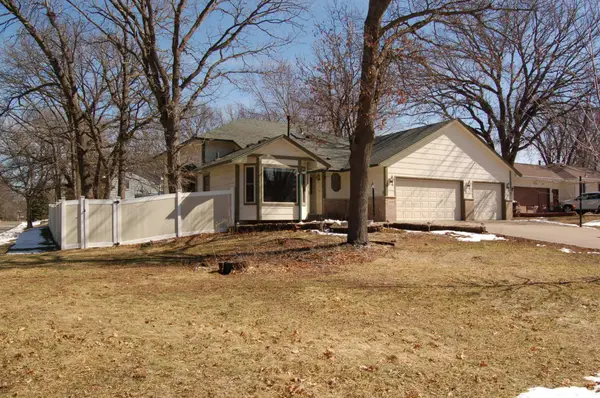 13041 Raven Street Nw, Coon Rapids, MN 55448