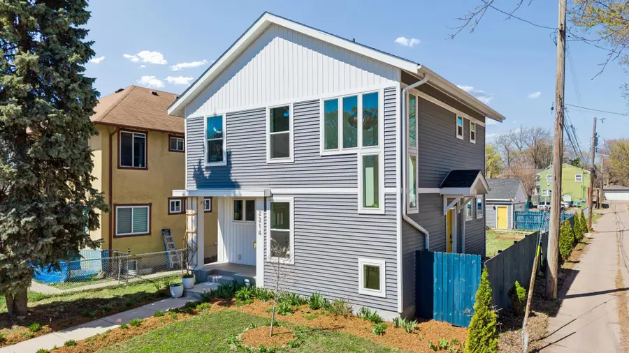 2214 4th Avenue N, Minneapolis, MN 55405 - #2