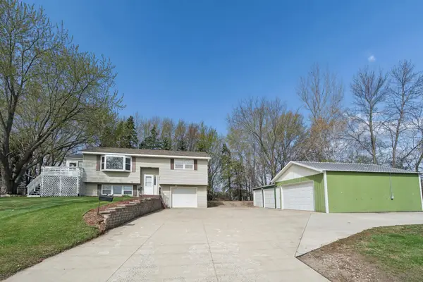 521 Spruce Avenue N, Maple Lake, MN 55358