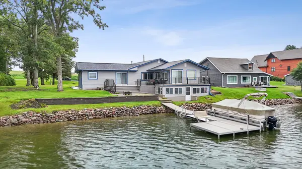 43951 Percheron Loop, Pelican Rapids, MN 56572