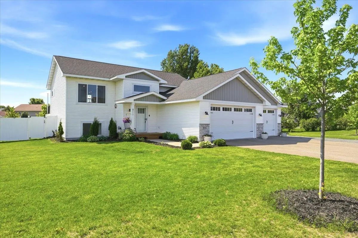 811 Brady Lane, New Richmond, WI 54017 - #1