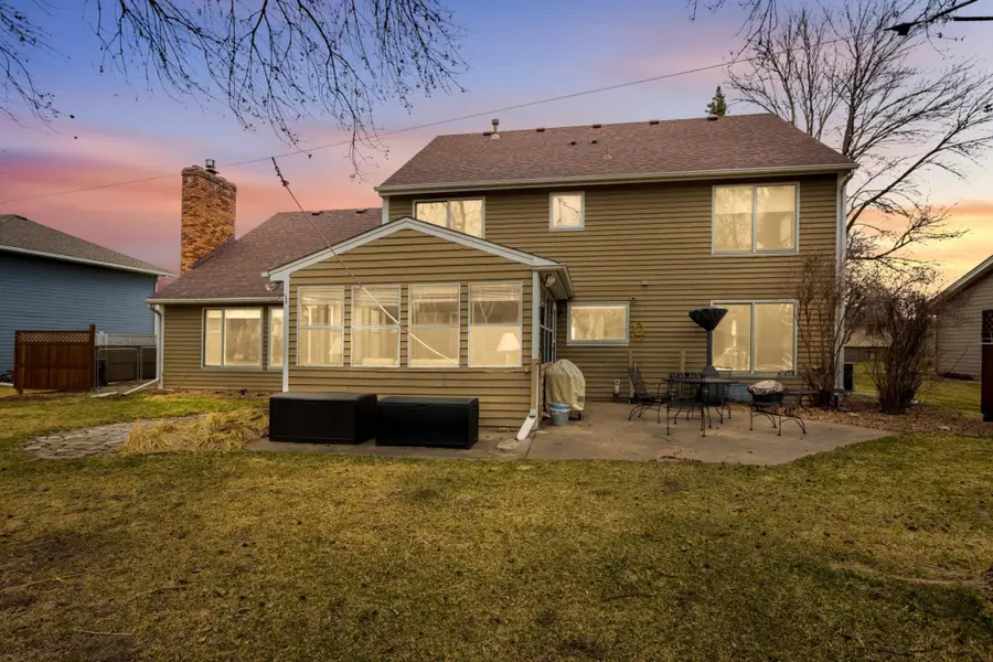 13004 Highpoint Curve, Burnsville, MN 55337 - #2