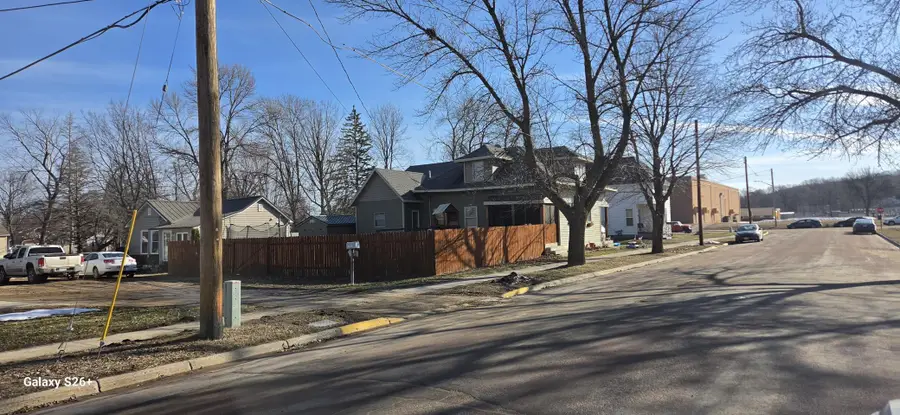 405 Hoosac Street E, Waterville, MN 56096 - #3