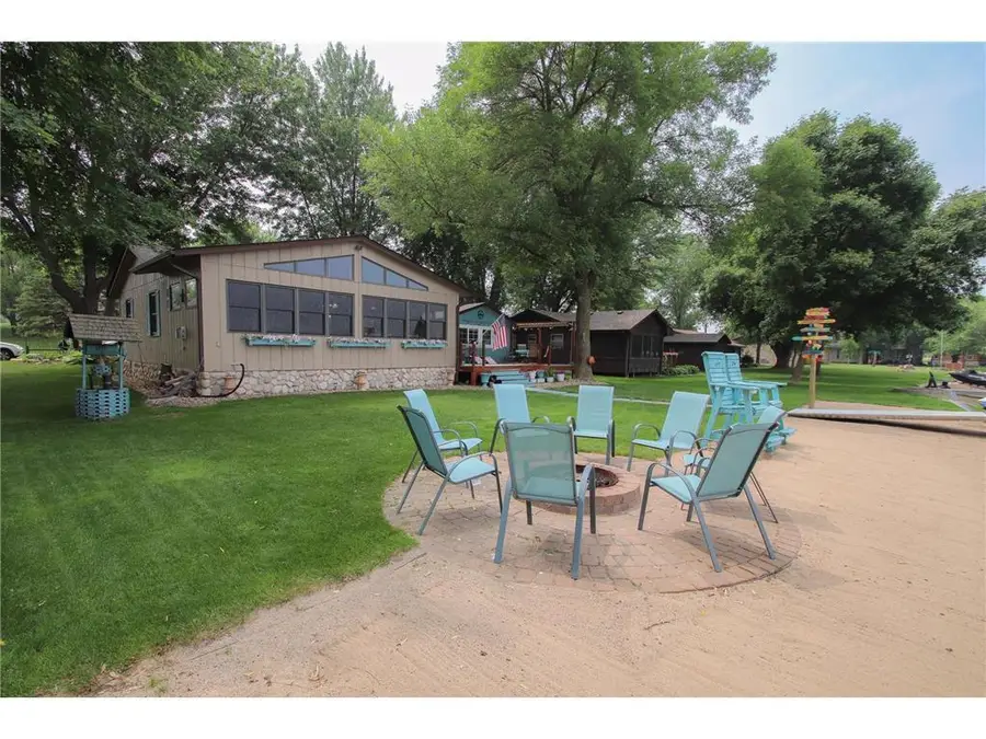 3726 Norris Avenue Nw, Annandale, MN 55302 - #3