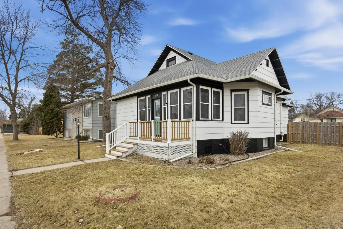 208 1 Avenue Se, Dilworth, MN 56529 - #1
