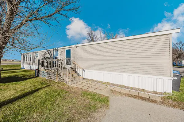 206 8th Street Nw, Dilworth, MN 56529