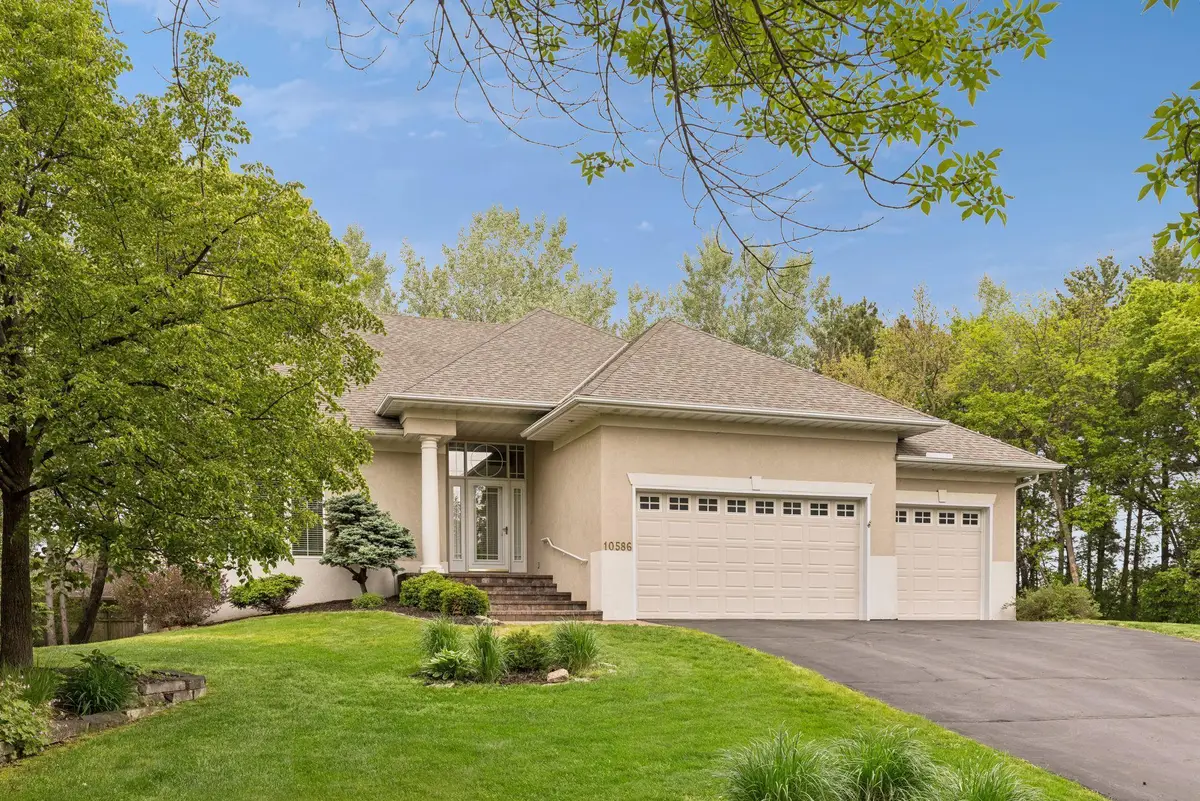 10586 Estate Drive, Eden Prairie, MN 55347 - #1