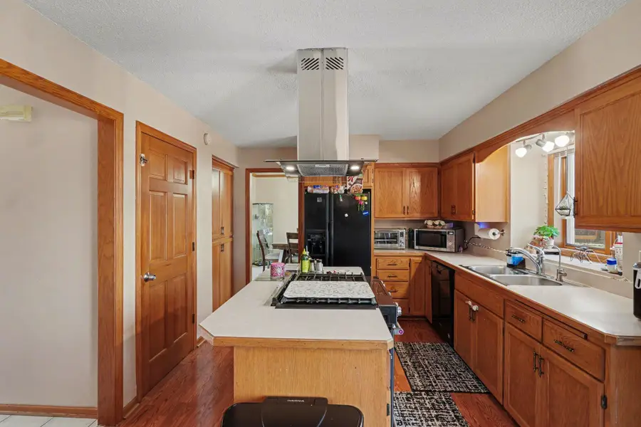 7754 18th Street N, Oakdale, MN 55128 - #2