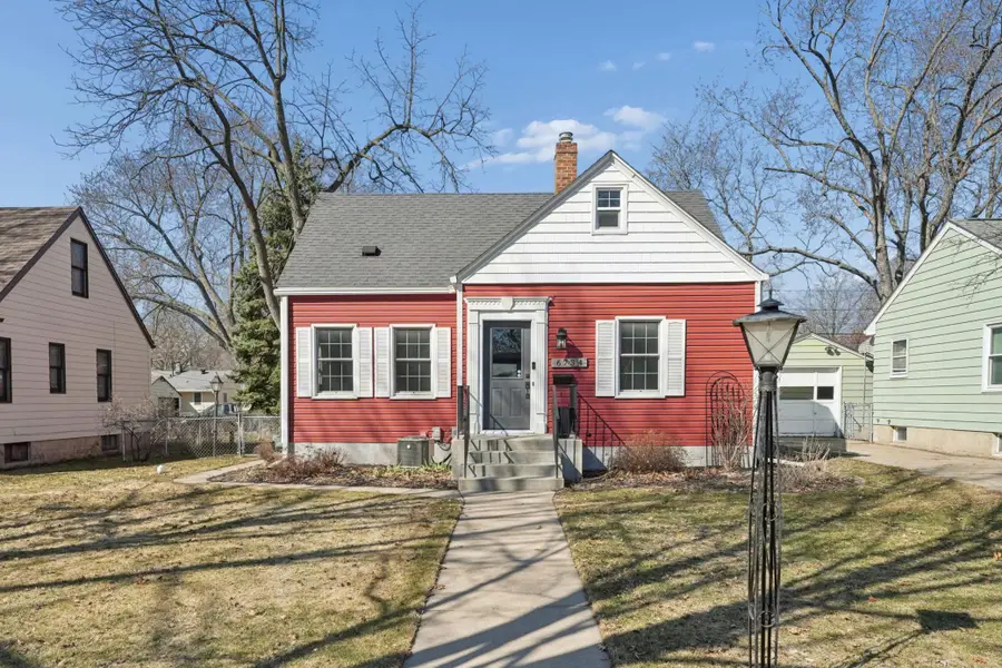 6734 Russell Avenue S, Richfield, MN 55423 - #2