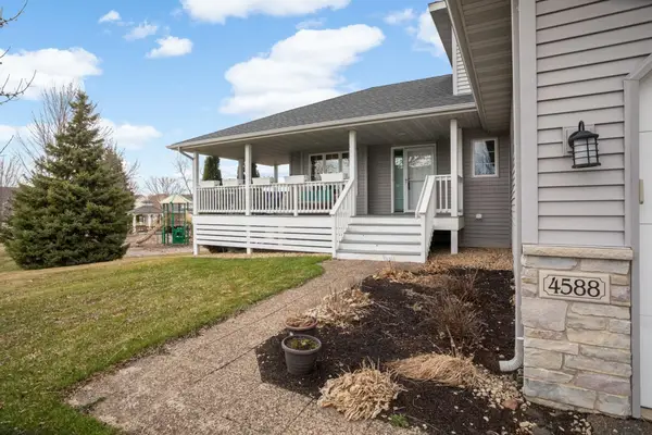 4588 Lasalle Avenue Ne, Saint Michael, MN 55376