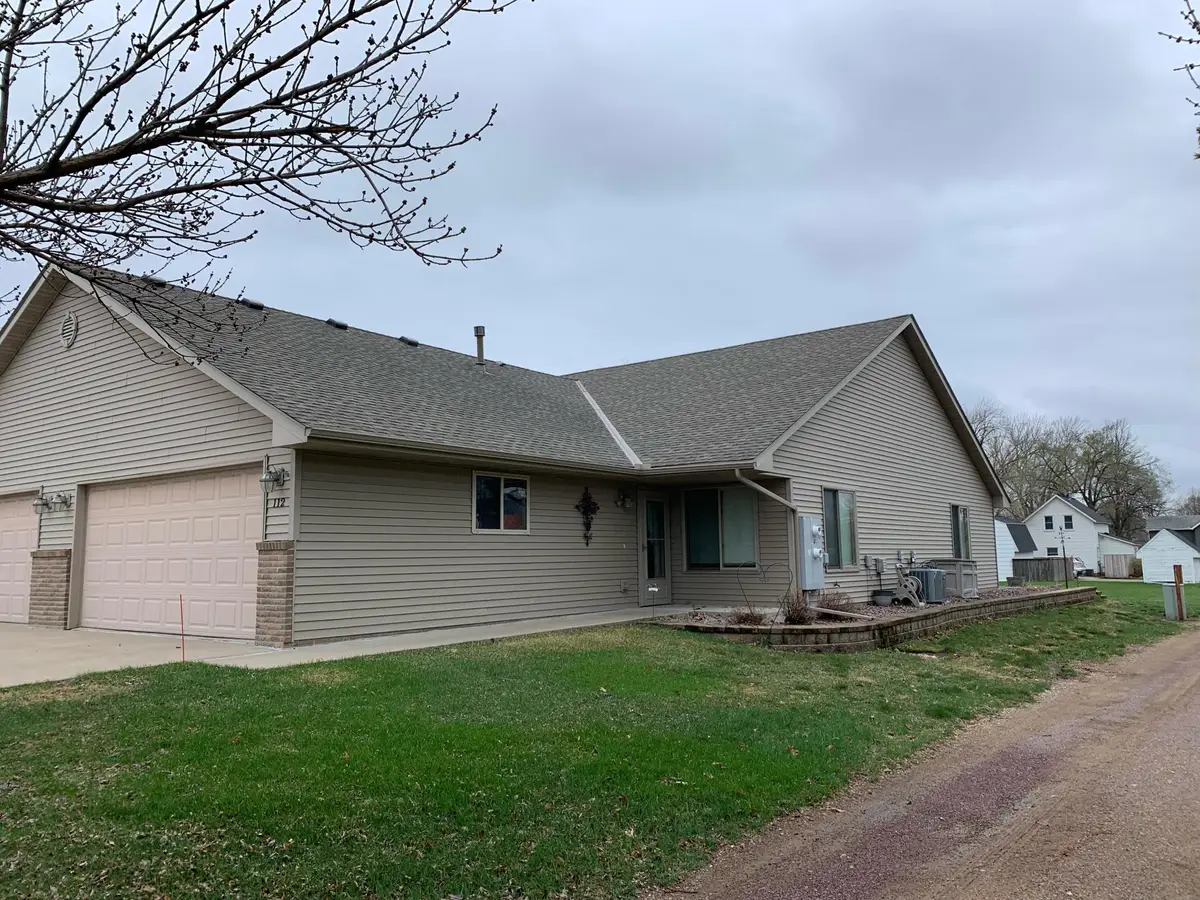 112 S Linden Street, Belle Plaine, MN 56011 - #1