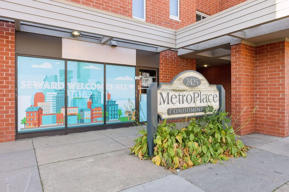 2425 E Franklin Avenue #209, Minneapolis, MN 55406 - #1