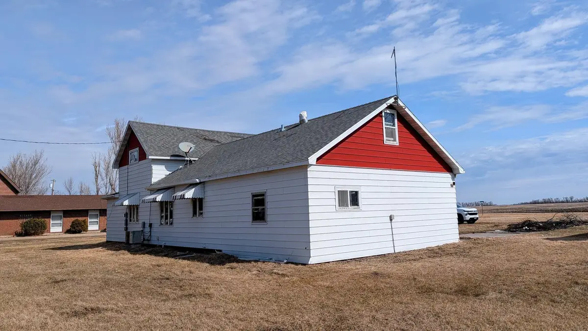 225 Garfield Avenue, Clifford, ND 58016 - #1