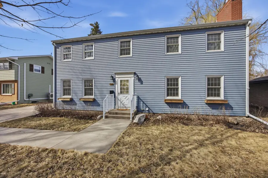 1306 Elm Street N, Fargo, ND 58102 - #2