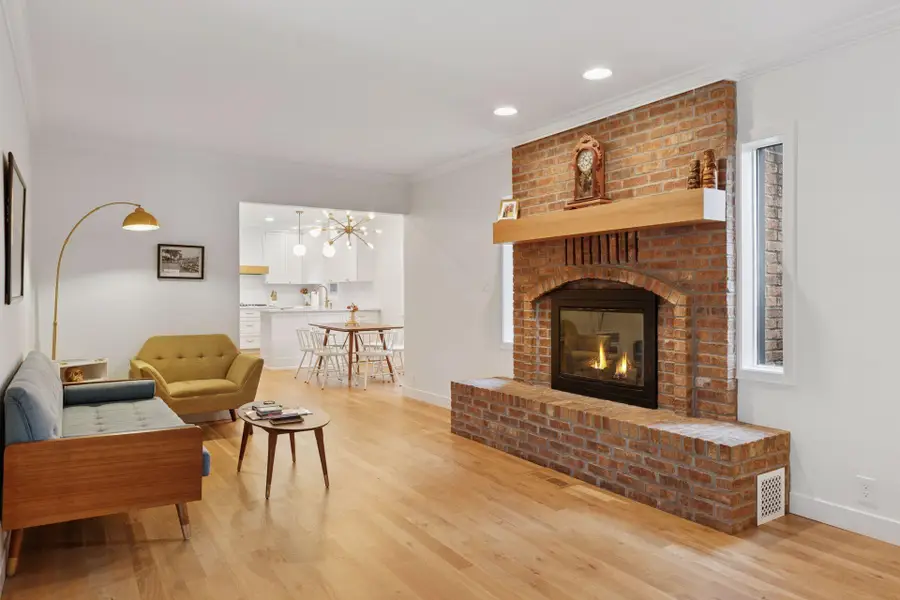 1846 Saunders Avenue, Saint Paul, MN 55116 - #2