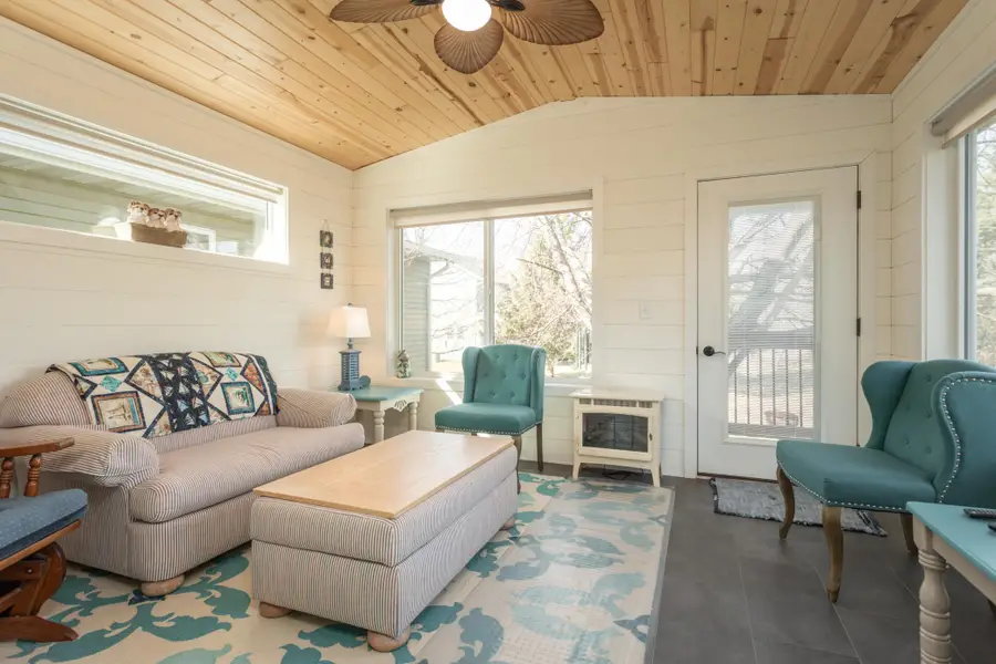 1177 Bridgeport Lane Nw, Alexandria, MN 56308 - #2