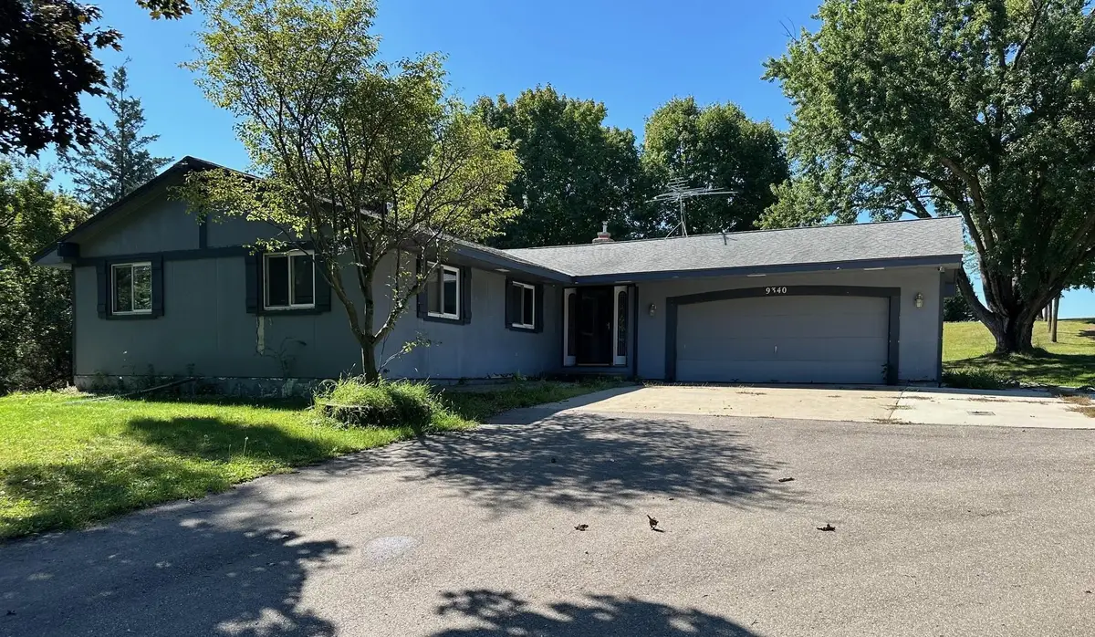 9340 Pierson Lake Drive, Chaska, MN 55318 - #1