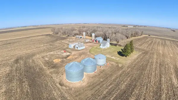 11146 230th Street, Milroy, MN 56263