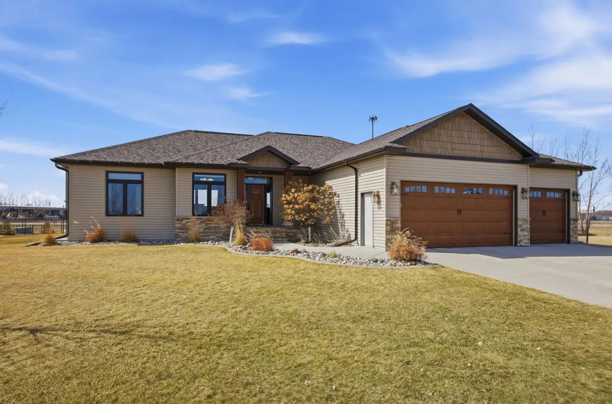 316 Prairie Drive, Harwood, ND 58042 - #1